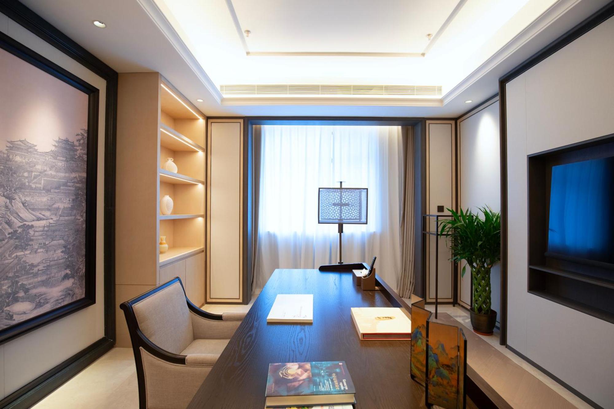 Beijing Palace Soluxe Otel